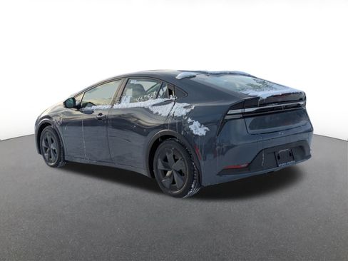 New 2026 Toyota Prius Plug-In Hybrid image 3