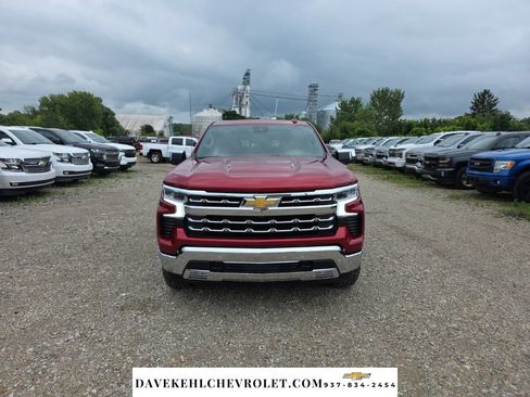 Used 2026 Chevrolet Silverado 1500 LTZ AWD/4WD image 2