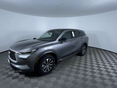 Used 2023 INFINITI QX60 Pure AWD/4WD image 4