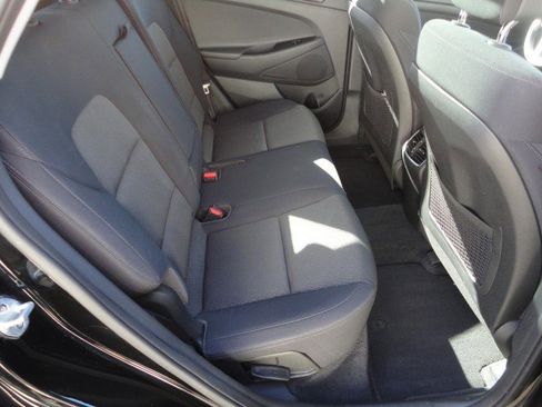 Used 2018 Hyundai Tucson Value w/ Cargo Package image 17