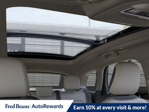 New 2026 Lincoln Corsair Reserve image 24