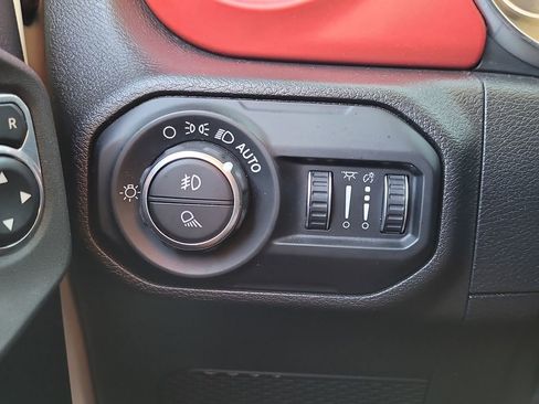 Certified 2020 Jeep Gladiator Rubicon w/ Trailer Tow Package image 27