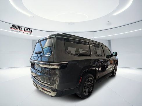 New 2026 Jeep Grand Wagoneer 2WD image 2