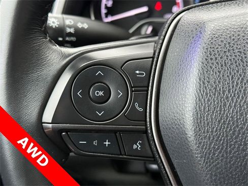 Used 2024 Toyota Camry SE image 20