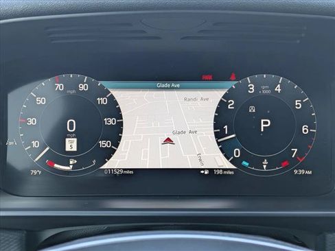 Certified 2025 Land Rover Discovery Dynamic SE AWD/4WD image 11