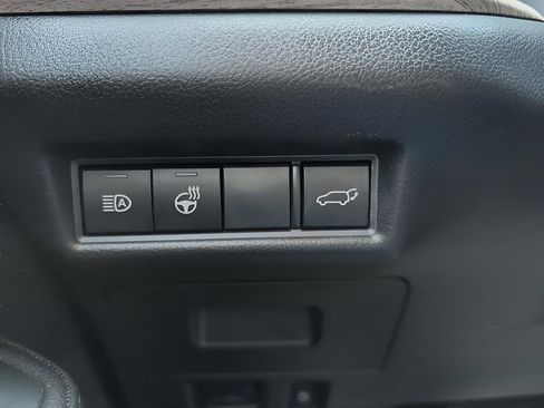 Used 2024 Toyota Grand Highlander Limited image 20