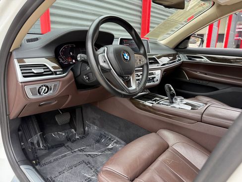 Used 2020 BMW 740i xDrive w/ Cold Weather Package image 14