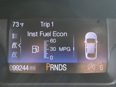 Used 2017 Ford Escape SE w/ Equipment Group 201A image 45