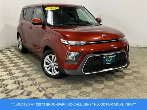 Used 2020 Kia Soul LX FWD image 3