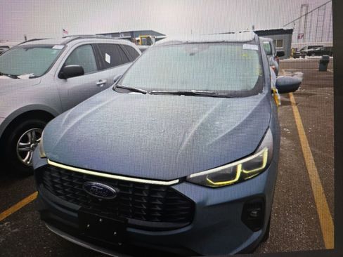 Used 2024 Ford Escape Platinum image 18