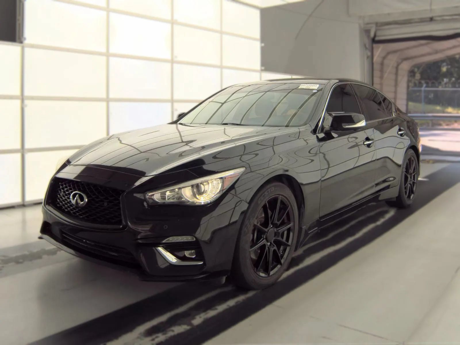 Used 2021 INFINITI Q50 Luxe w/ Cargo Package RWD image 1