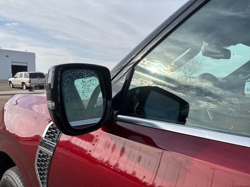 New 2025 Nissan Armada SL w/ Captain's Chari Seat Package image 10