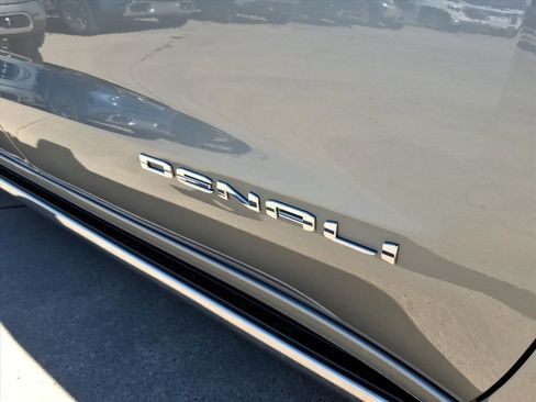 New 2026 GMC Sierra 1500 Denali Ultimate image 11