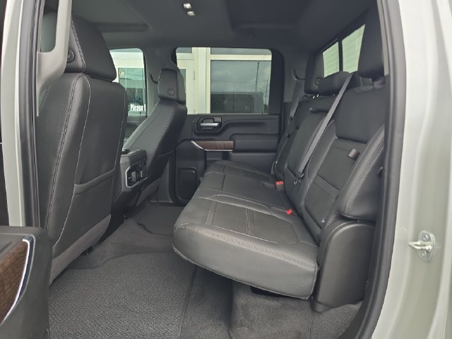 Certified 2021 GMC Sierra 2500 Denali w/ Denali Ultimate Package AWD/4WD image 15
