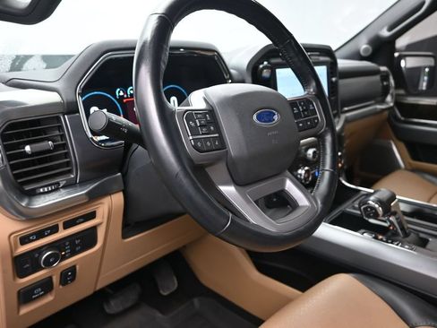 Used 2021 Ford F150 Lariat w/ Equipment Group 502A High AWD/4WD image 12