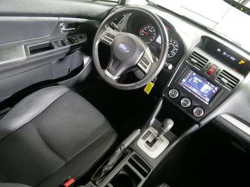 Used 2014 Subaru Crosstrek 2.0i Limited w/ Popular Package #2 AWD/4WD image 9