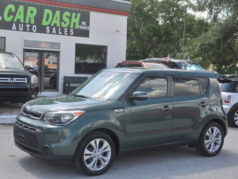 Used 2014 Kia Soul + w/ UVO w/Eservices Package FWD image 3