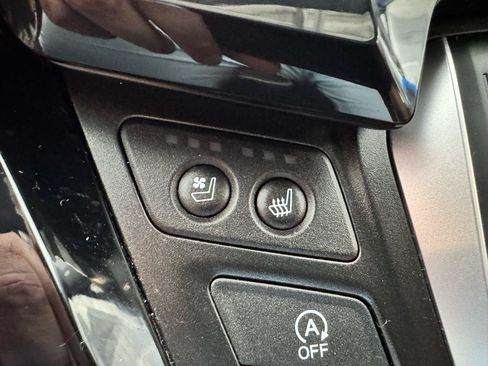 Used 2022 Honda Odyssey Elite image 18
