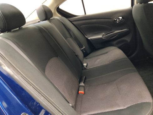 Used 2019 Nissan Versa SV FWD image 19