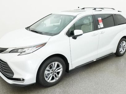 New 2026 Toyota Sienna Limited