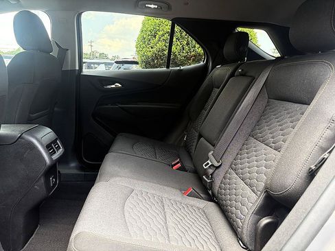 Used 2019 Chevrolet Equinox LT FWD image 9