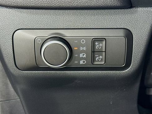 Used 2025 Ford Escape ST-Line image 10