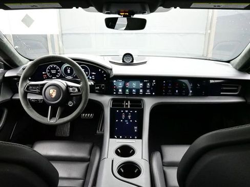 Certified 2025 Porsche Taycan Turbo GT image 22