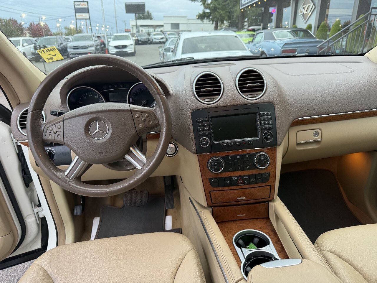 Used 2008 Mercedes-Benz GL 320 CDI 4MATIC image 21