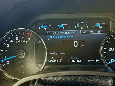 Used 2018 Ford F150 Lariat w/ Equipment Group 502A Luxury image 13