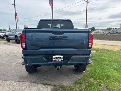 New 2026 GMC Sierra 1500 Elevation w/ Elevation Premium Package AWD/4WD image 8