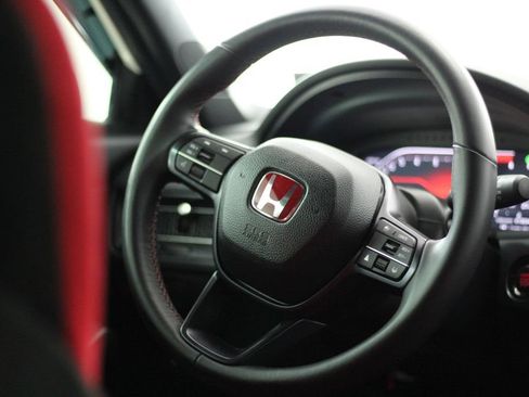 Used 2025 Honda Civic Type R image 12