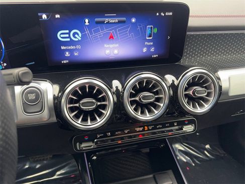Used 2024 Mercedes-Benz EQB 250+ image 58