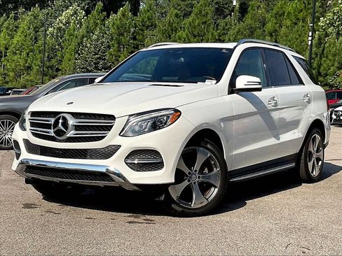 Used 2017 Mercedes-Benz GLE 350 image 2