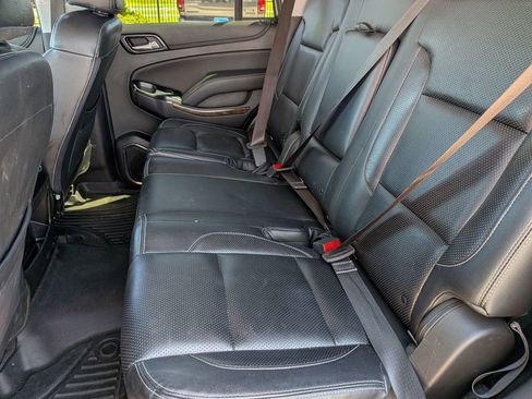 Used 2019 Chevrolet Tahoe LS w/ Enhanced Driver Alert Package AWD/4WD image 23
