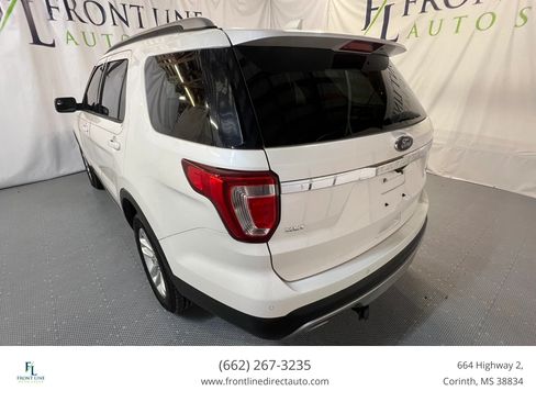 Used 2016 Ford Explorer XLT w/ Equipment Group 202A FWD image 5