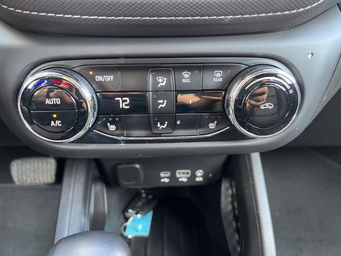 Used 2023 Chevrolet TrailBlazer ACTIV w/ Sun and Liftgate Package AWD/4WD image 24