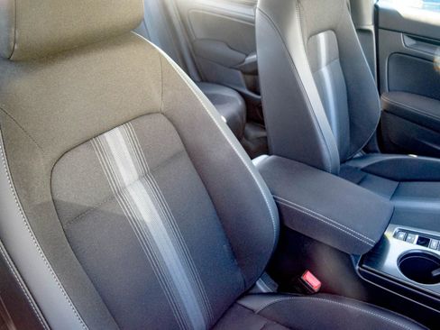 Used 2023 Honda Civic Sport image 10