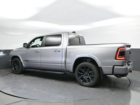 Used 2022 RAM 1500 Laramie AWD/4WD image 8