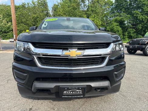 Used 2019 Chevrolet Colorado LT AWD/4WD image 2