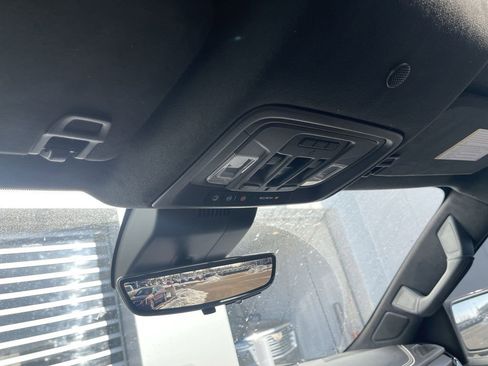 Used 2023 GMC Sierra 1500 Denali Ultimate image 20