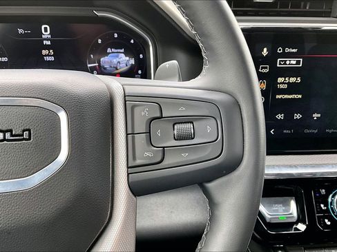 Used 2025 GMC Sierra 1500 Denali w/ Denali Reserve Package image 25