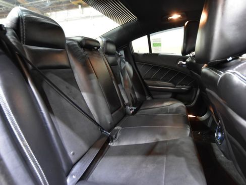 Used 2013 Dodge Charger R/T RWD image 40
