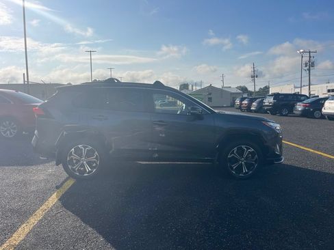 Used 2025 Toyota RAV4 XSE w/ Weather Package AWD/4WD image 6