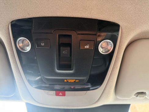 Used 2023 Kia Niro image 22