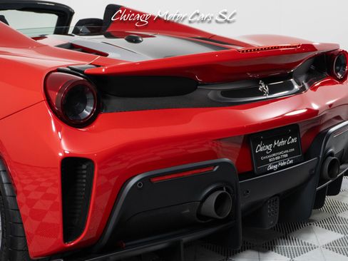 Used 2020 Ferrari 488 Pista Spider RWD image 21
