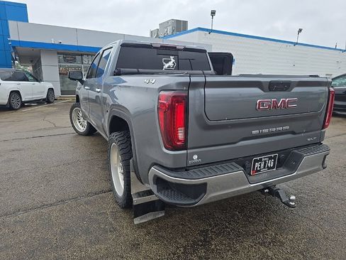 Used 2021 GMC Sierra 1500 SLT w/ SLT Premium Package AWD/4WD image 4