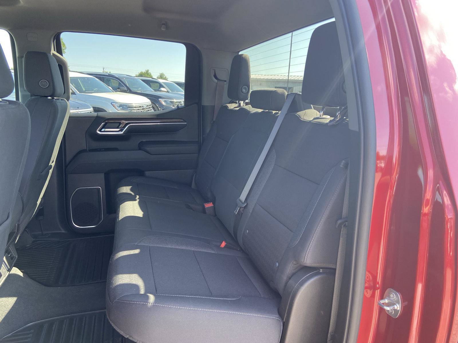 Used 2022 Chevrolet Silverado 1500 RST AWD/4WD image 19