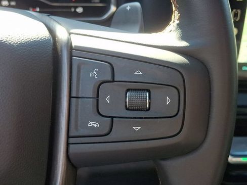 Used 2025 GMC Sierra 1500 AT4 w/ AT4 Premium Package AWD/4WD image 19