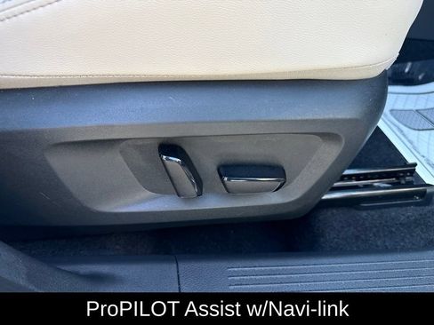 Certified 2023 Nissan Rogue SL w/ SL Premium Package AWD/4WD image 20