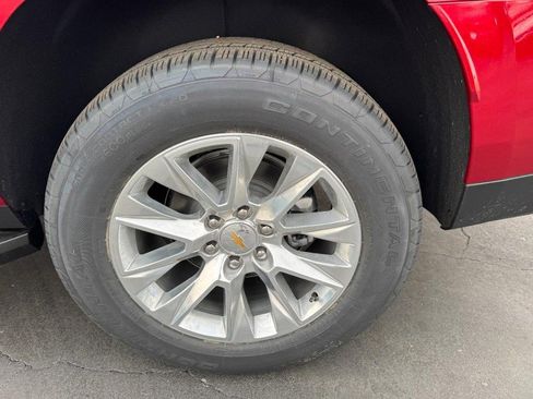 New 2025 Chevrolet Tahoe Premier w/ Sun And Tow Package AWD/4WD image 6